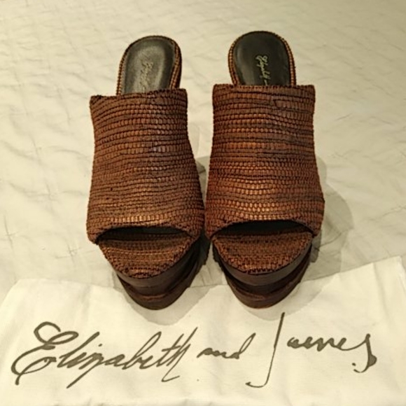 Raffia shoes - Picture 2 of 4